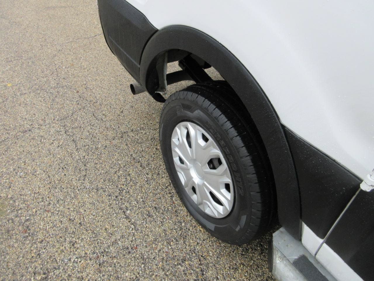 Used 2020 Ford Transit 250 Low Roof w/ Exterior Upgrade Package RWD image 18