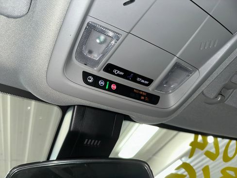 Used 2024 Chevrolet Equinox LT w/ LPO, Floor Liner Package image 17