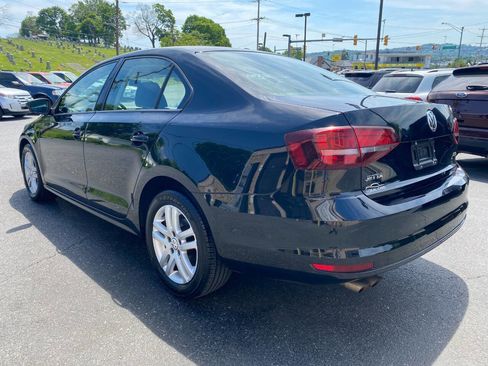 Used 2018 Volkswagen Jetta S FWD image 5