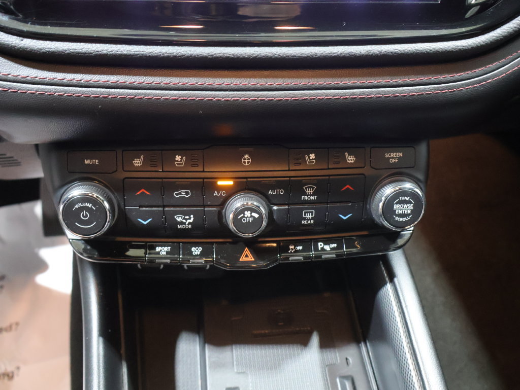 Used 2022 Dodge Durango R/T w/ Trailer Tow Group IV AWD/4WD image 27