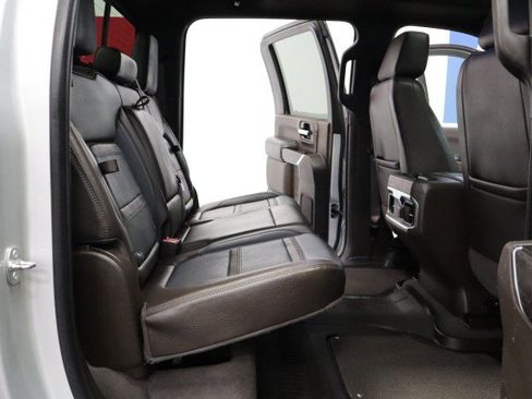 Used 2022 GMC Sierra 3500 Denali w/ Denali Ultimate Package AWD/4WD image 69