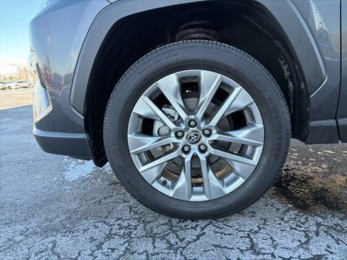 Certified 2025 Toyota RAV4 XLE Premium image 11