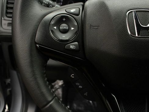 Used 2019 Honda HR-V Sport image 33