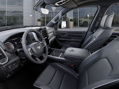 New 2026 RAM 1500 Laramie AWD/4WD image 22