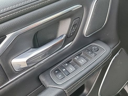 Used 2022 RAM 1500 Laramie image 32