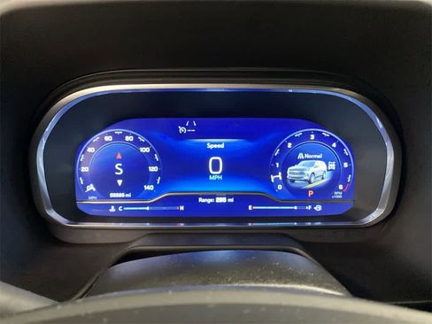 Used 2023 Chevrolet Tahoe LT image 26