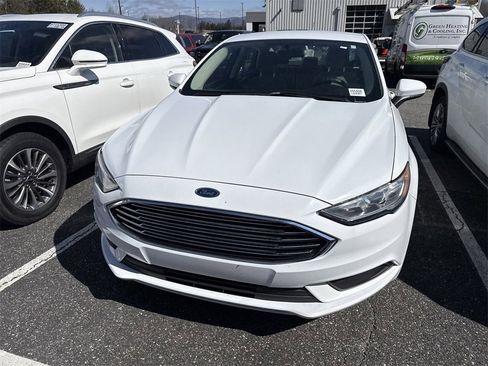 Used 2018 Ford Fusion S image 6