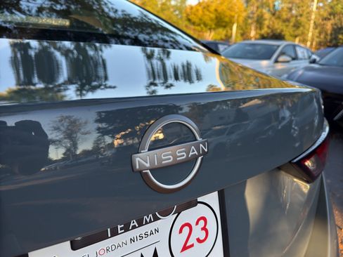 New 2025 Nissan Sentra SV image 13