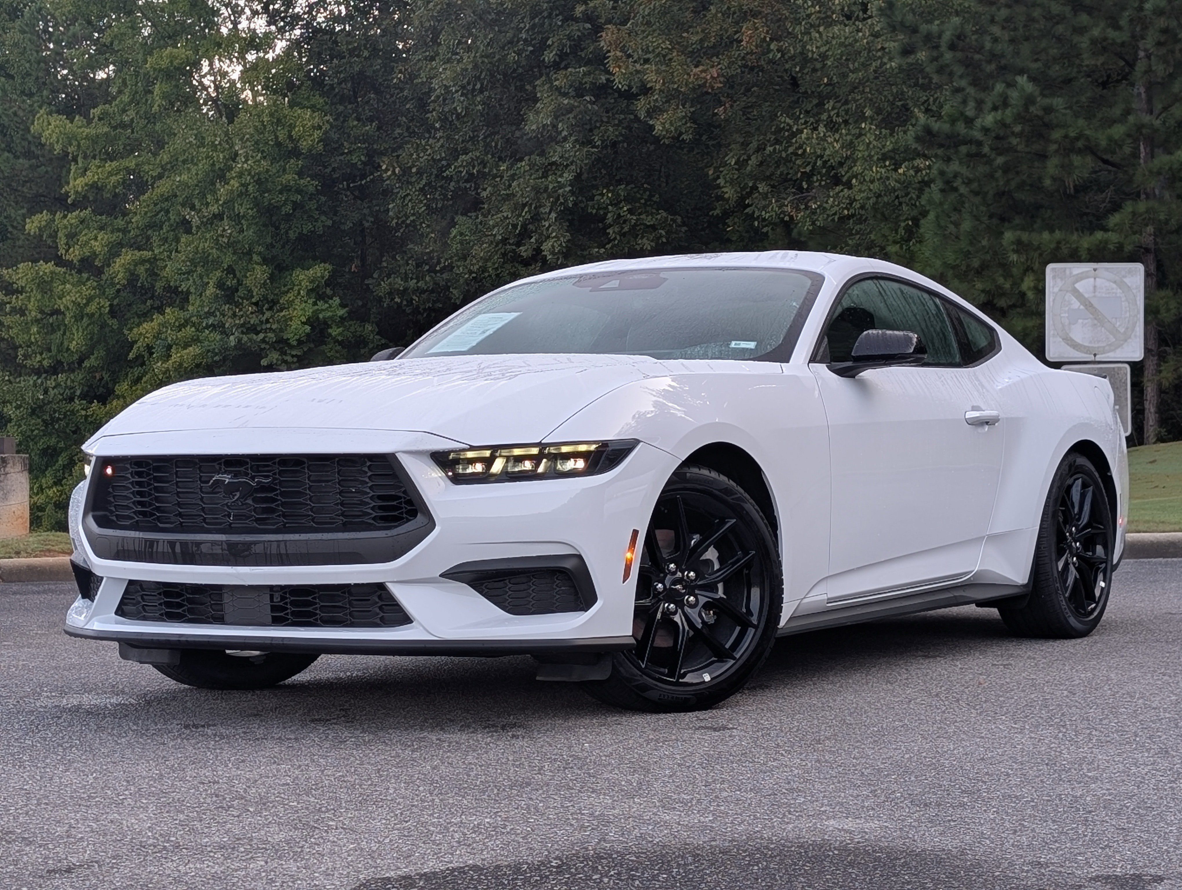 Used 2026 Ford Mustang Premium RWD image 4