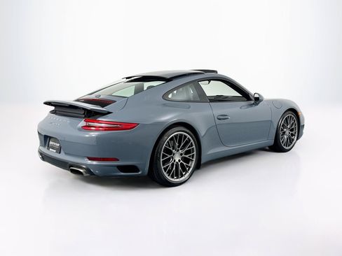 Used 2017 Porsche 911 Carrera RWD image 5