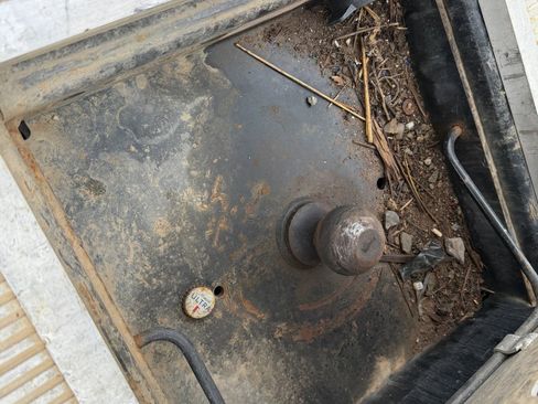 Used 2024 Chevrolet Silverado 3500 LT w/ Convenience Package image 10