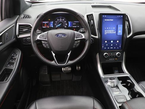 Used 2022 Ford Edge ST-Line AWD/4WD image 12