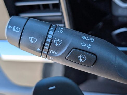 New 2026 GMC Sierra 1500 SLT w/ SLT Premium Plus Package image 26