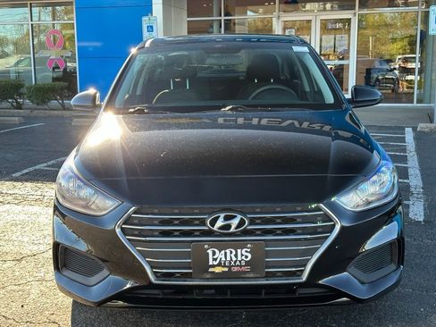 Used 2020 Hyundai Accent SE image 2
