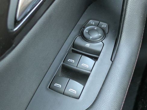 Used 2021 Chevrolet Blazer RS w/ Enhanced Convenience Package image 21