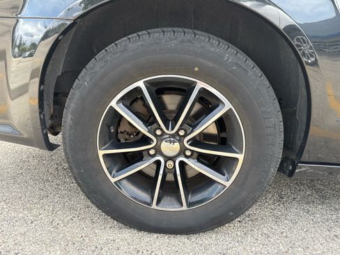 Used 2016 Dodge Grand Caravan SE FWD image 7