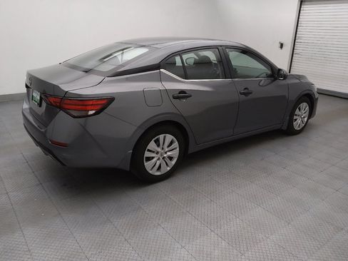Used 2025 Nissan Sentra S FWD image 10