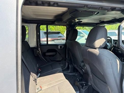 Used 2020 Jeep Wrangler Unlimited Sport AWD/4WD image 10
