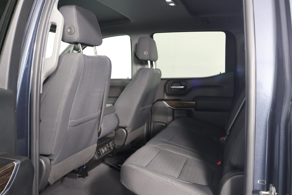 Used 2021 GMC Sierra 1500 SLE w/ X31 Off-Road Package AWD/4WD image 9
