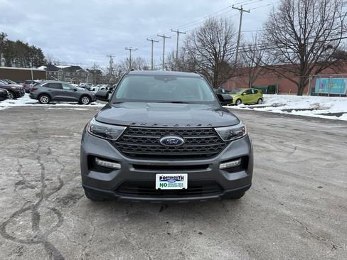 Certified 2022 Ford Explorer XLT w/ Equipment Group 202A AWD/4WD image 8