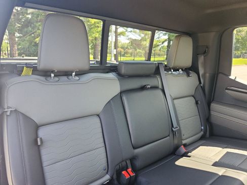 Certified 2024 Chevrolet Silverado 1500 ZR2 w/ Technology Package AWD/4WD image 11
