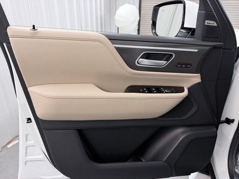 Certified 2026 INFINITI QX80 Pure w/ Cargo Package RWD image 11