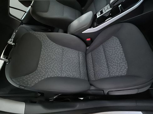 Used 2019 Hyundai Ioniq Hatchback 4D image 34