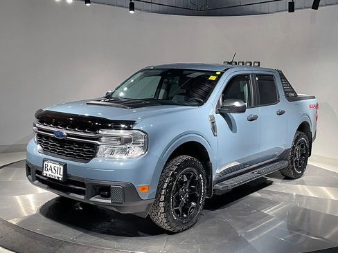 Used 2024 Ford Maverick XLT w/ Equipment Group 300A Standard AWD/4WD image 8