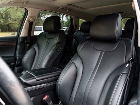 Used 2021 Genesis GV80 2.5T w/ Advanced Package 03 image 10