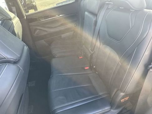 Used 2023 INFINITI QX60 Pure image 25