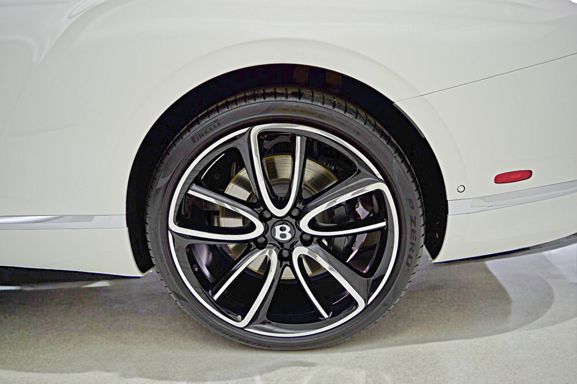Used 2024 Bentley Continental GT AWD/4WD image 34
