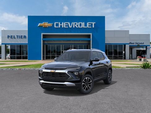 New 2026 Chevrolet TrailBlazer LT w/ Convenience Package FWD image 8