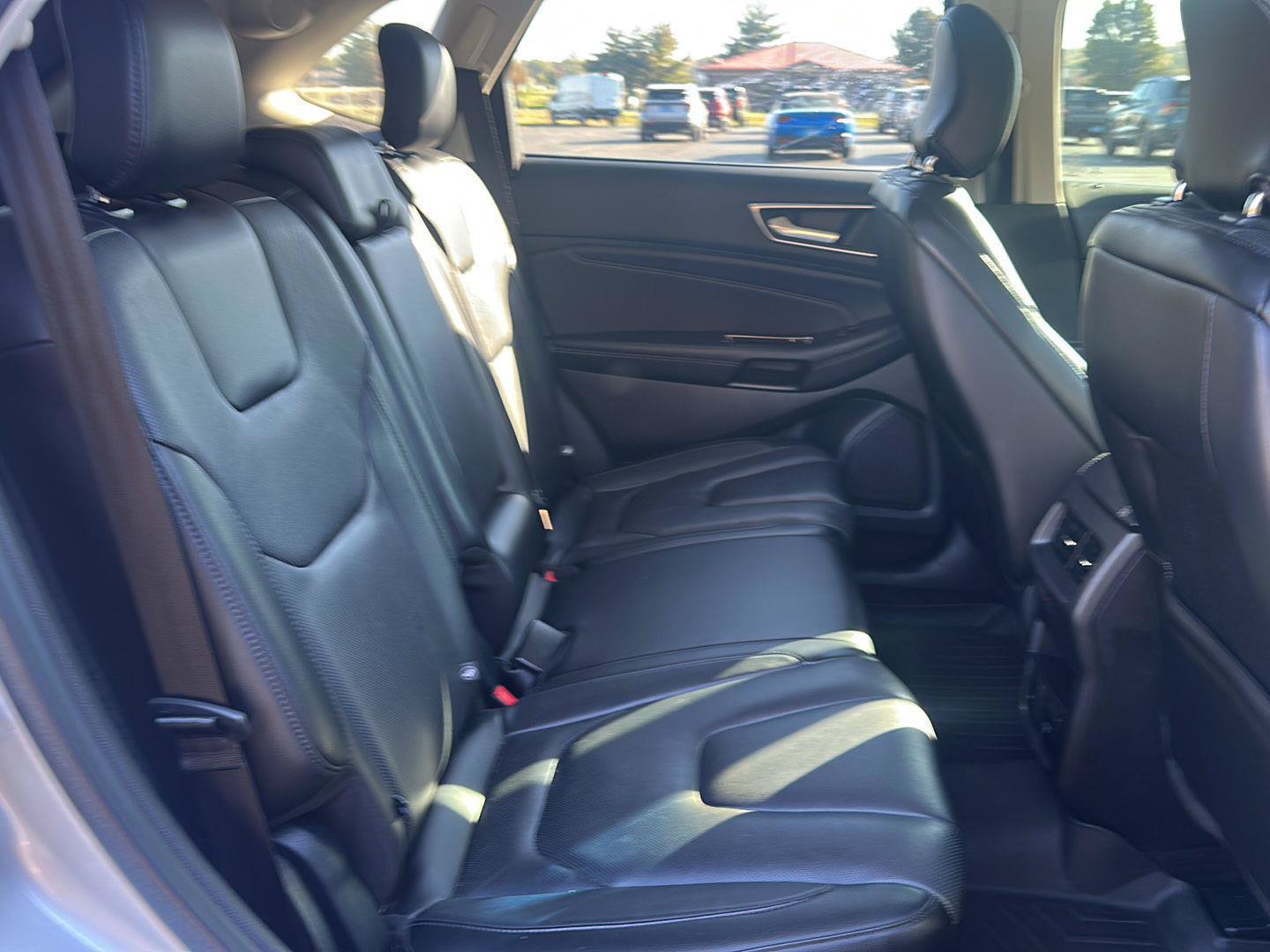 Used 2016 Ford Edge Titanium w/ Equipment Group 301A AWD/4WD image 16