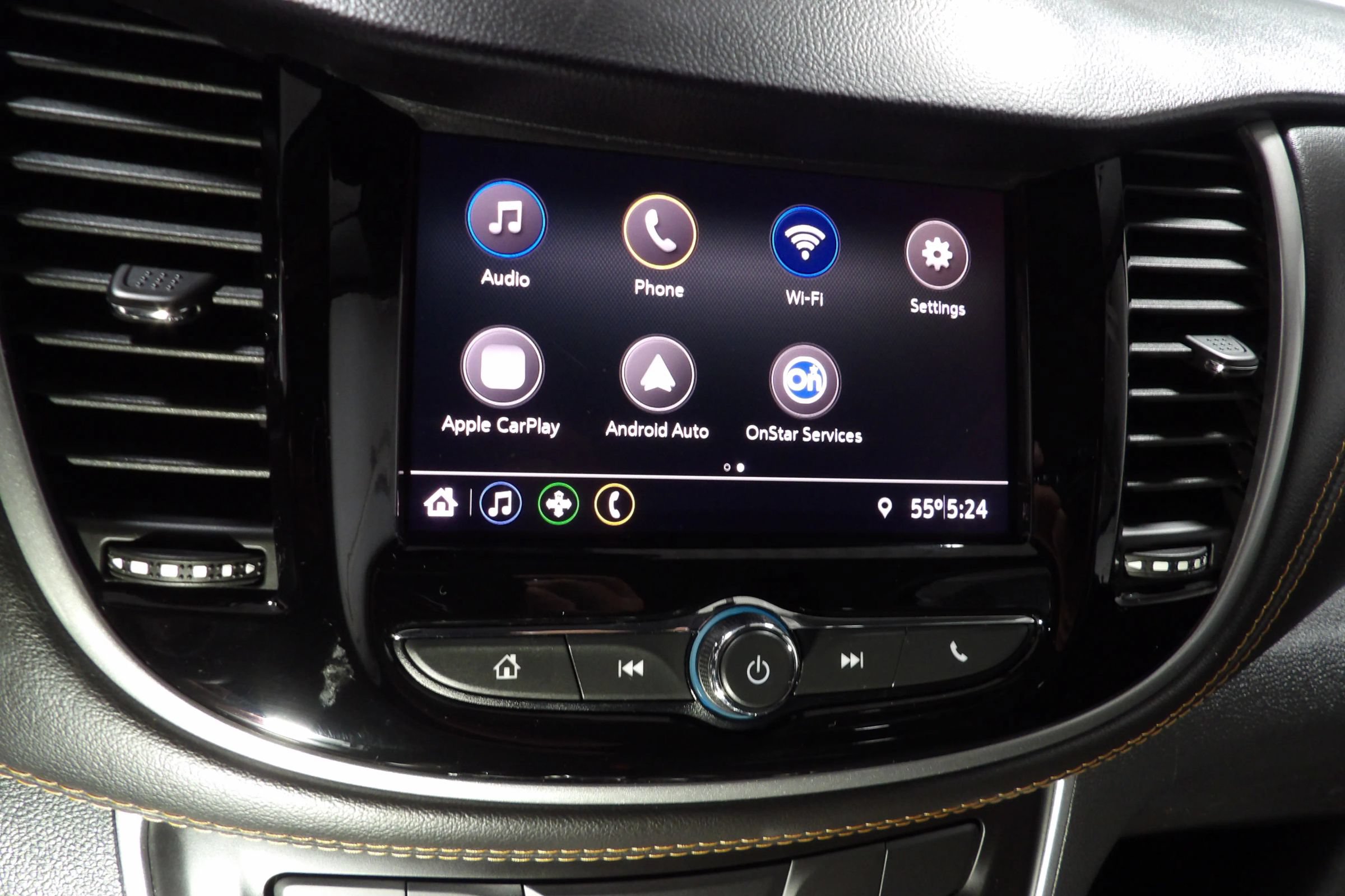 Used 2021 Chevrolet Trax LT w/ Driver Confidence Package FWD image 14