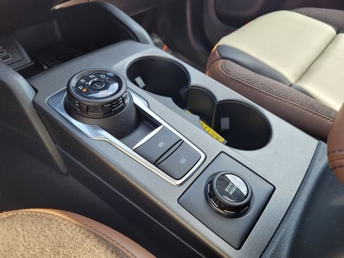 Used 2025 Ford Bronco Sport Outer Banks w/ Outer Banks Tech Package+ AWD/4WD image 22