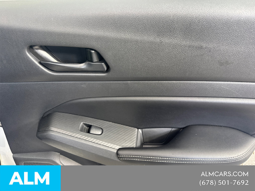 Used 2025 Nissan Altima 2.5 SV FWD image 19