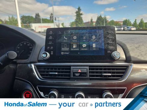 Used 2019 Honda Accord Sport image 17