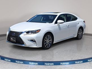Used 2016 Lexus ES 300h w/ Navigation System Package FWD video 1