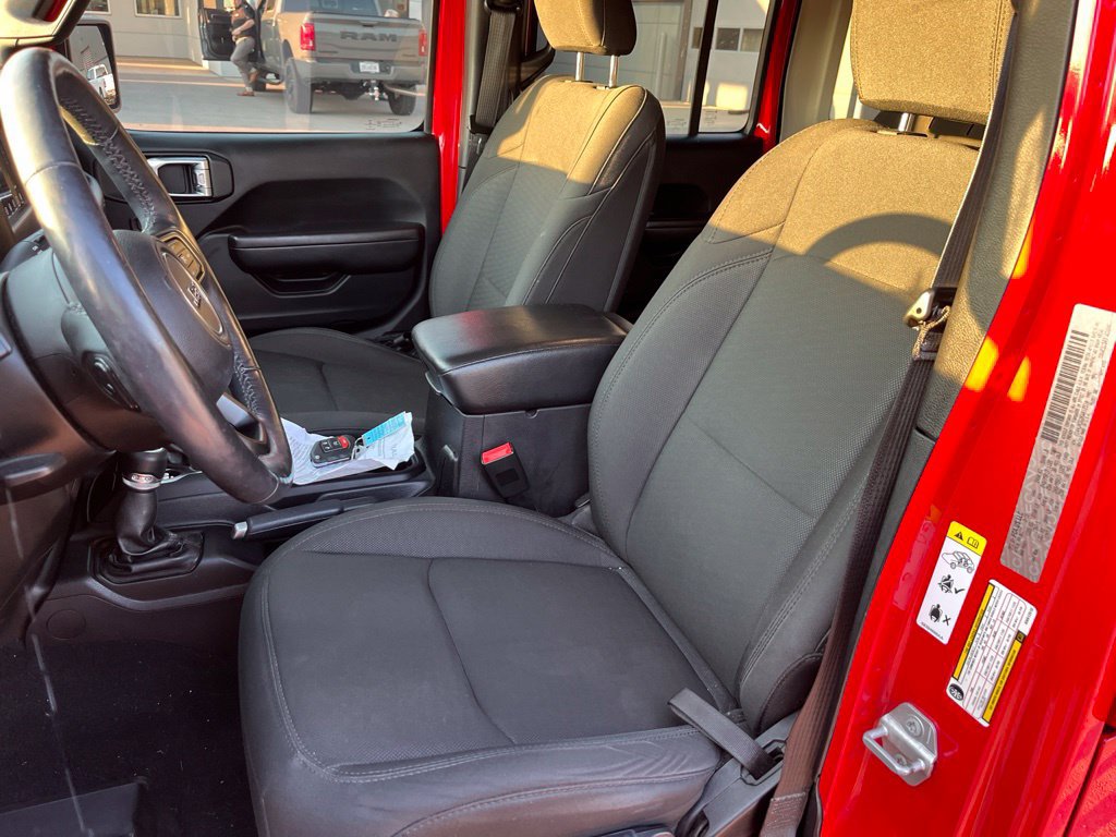 Used 2019 Jeep Wrangler Unlimited Sport S AWD/4WD image 7
