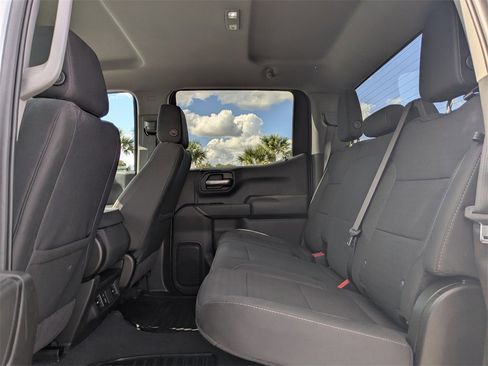 Certified 2025 Chevrolet Silverado 1500 Custom image 15