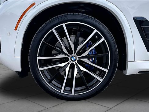 Used 2026 BMW X5 xDrive40i w/ M Sport Package AWD/4WD image 10