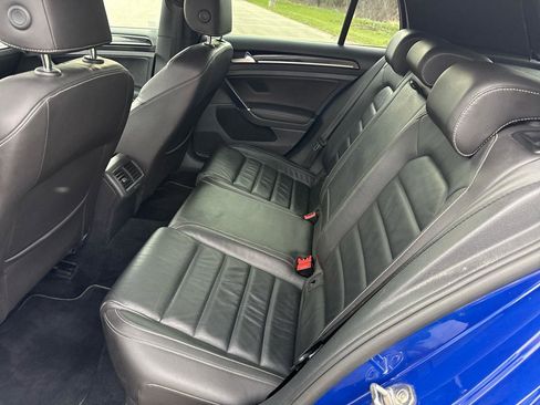 Used 2017 Volkswagen Golf 4-Door AWD/4WD image 20
