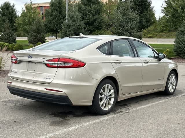 Used 2019 Ford Fusion SE FWD image 25