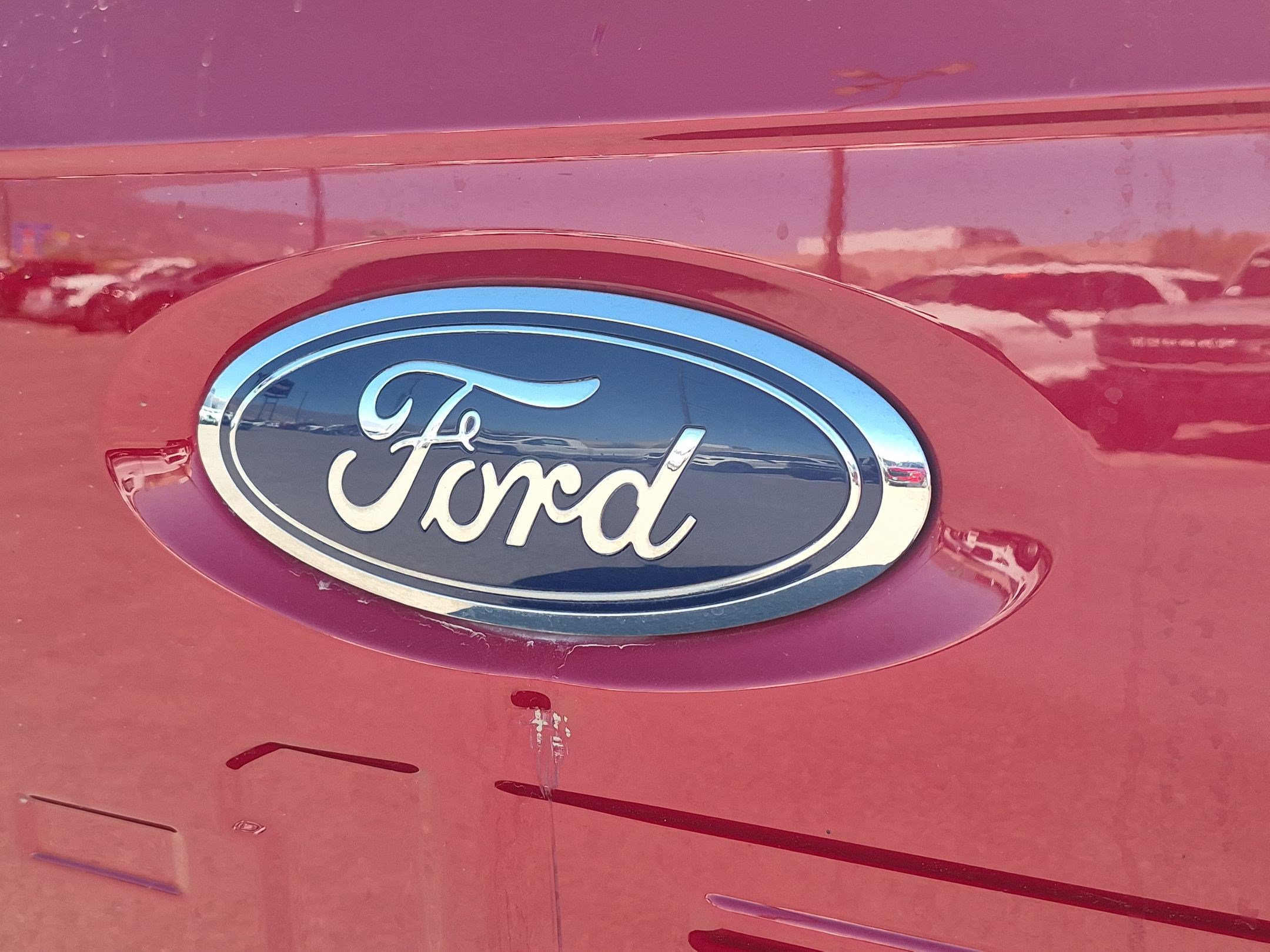 Used 2023 Ford F150 Lariat w/ Equipment Group 502A High AWD/4WD image 13