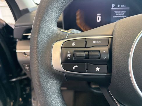 New 2026 Kia K5 LXS image 16