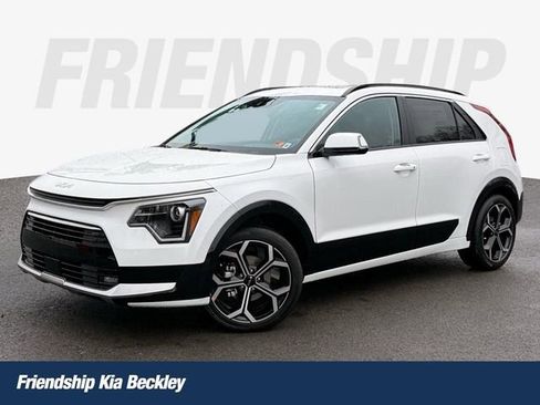 New 2025 Kia Niro EX Touring FWD image 1