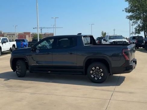 New 2026 GMC Sierra EV Elevation image 2