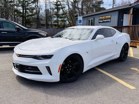 Used 2017 Chevrolet Camaro LT w/ RS Package image 7