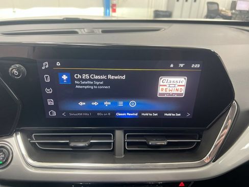 New 2026 Chevrolet Trax LT w/ Driver Confidence Package FWD image 14