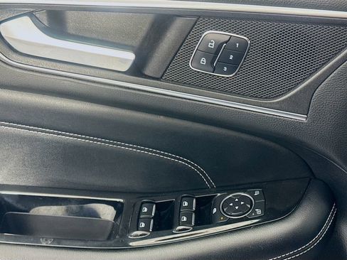 Used 2016 Ford Edge Titanium w/ Equipment Group 302A image 21